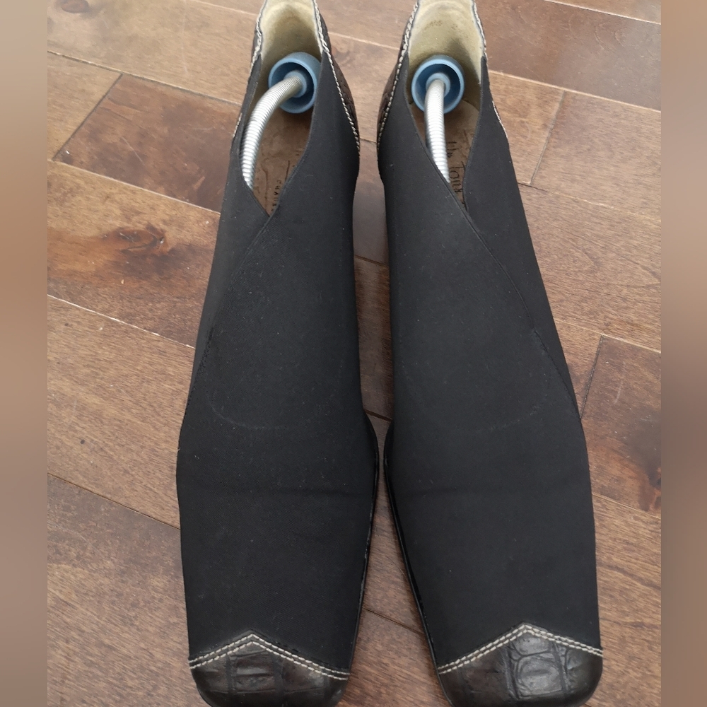 Un Tour en Ville Vintage French Croc-Embossed Platform Ankle Boots EU 41